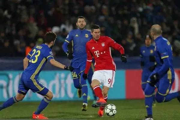 界普遍看衰 界普遍看衰