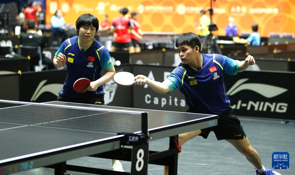 骆建佑2比0力挫李诗沣 男单八强硬碰安赛龙