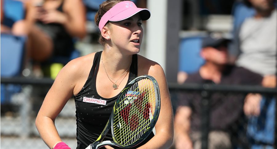 中国新星NBA夏季苦练，前辈带新人对抗，新赛季争取稳定上场