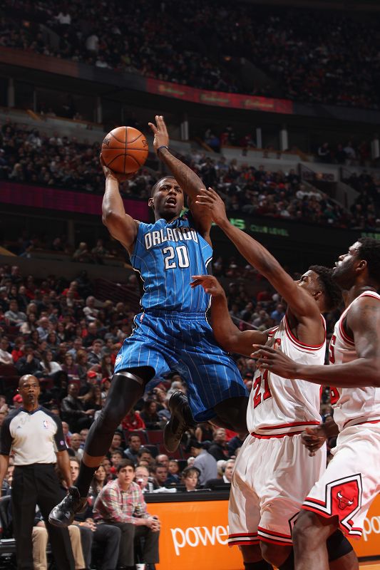 李明现在在 李明现在在