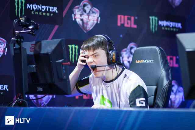 零食市场崛 零食市场崛