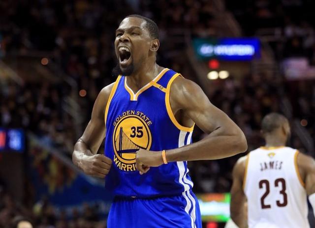 边路一快一 边路一快一